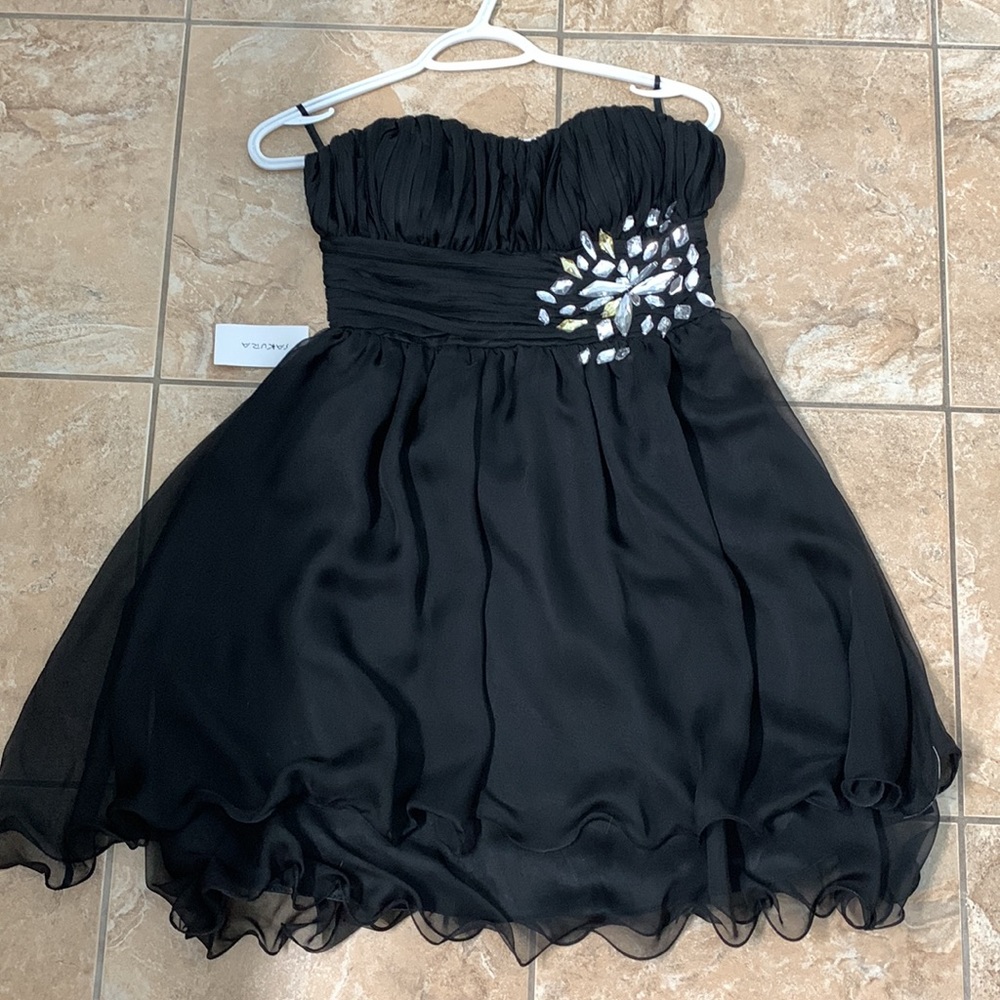 Formal strapless cocktail dress